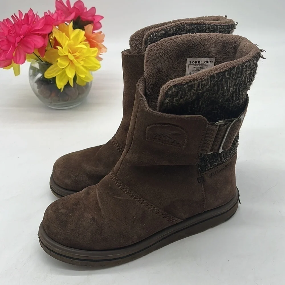 Sorel Brown Suede Winter Boots Size 5. WRB3156E